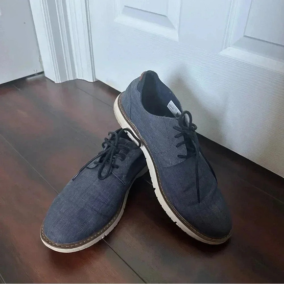 Size 11.5 Tom’s 's Navi Oxford Boat Shoe - Picture 2 of 6